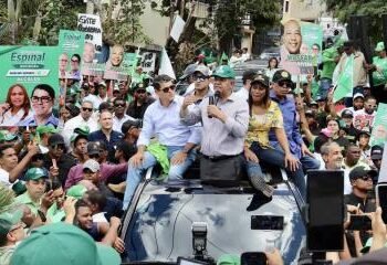 Leonel le dice a Abinader: El «tsunami electoral, será verde»