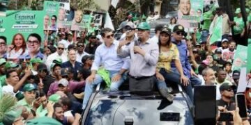 Leonel le dice a Abinader: El «tsunami electoral, será verde»