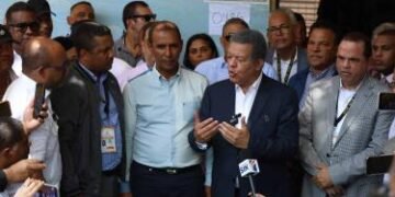 Leonel y Danilo llaman a sus seguidores a acudir a ejercer el voto