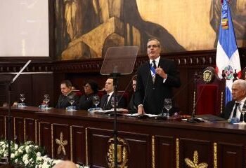Luis abinader apuesta a duplicar la ejecución de obras en el 2024