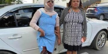 Mujer con quemaduras graves al ser atacada con aceite caliente; acusa a su expareja de la agresión
