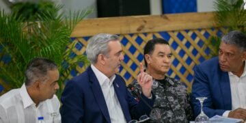 Presidente Abinader encabeza reunión de seguimiento al Plan de Seguridad Ciudadana