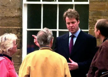El hermano de la princesa Diana revela que fue abusado sexualmente en el colegio