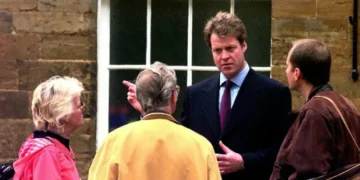 El hermano de la princesa Diana revela que fue abusado sexualmente en el colegio