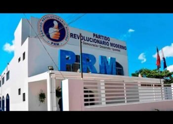 El PRM presenta una oferta electoral con candidatos bajo escrutinio judicial
