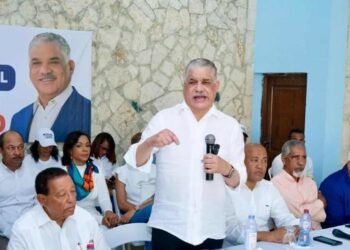Miguel Vargas: «Respuesta a pedido para refugiar haitianos debe ser con hechos y no con palabras»