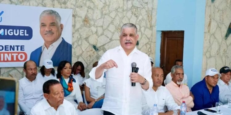 Miguel Vargas: «Respuesta a pedido para refugiar haitianos debe ser con hechos y no con palabras»