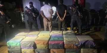 Ocupan otro gran cargamento de cocaína en Peravia esta semana; apresan dos dominicanos