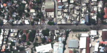 Policía de Haití ataca bastión del líder pandillero «Barbecue»