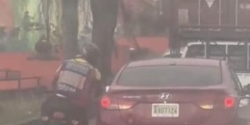 Policía Nacional investiga caso de motorista armado que atracó a conductor en Las Américas