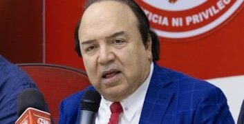 PRSC proclama a Vinicio Castillo como candidato a senador por el Distrito Nacional