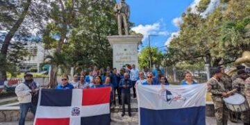 ADP conmemora en Santiago su 54 aniversario y demanda al gobierno por mejoras en sector educación