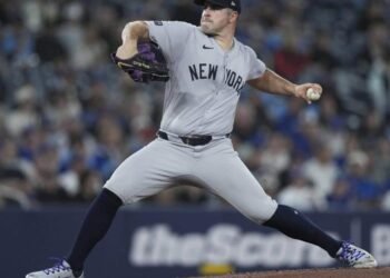 Versión: MLB modificará uniformes de Nike tras quejas de jugadores y aficionados