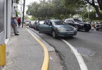 Choferes de la avenida Bolívar dejan sin efecto aumento al pasaje hasta la Isabel Aguiar