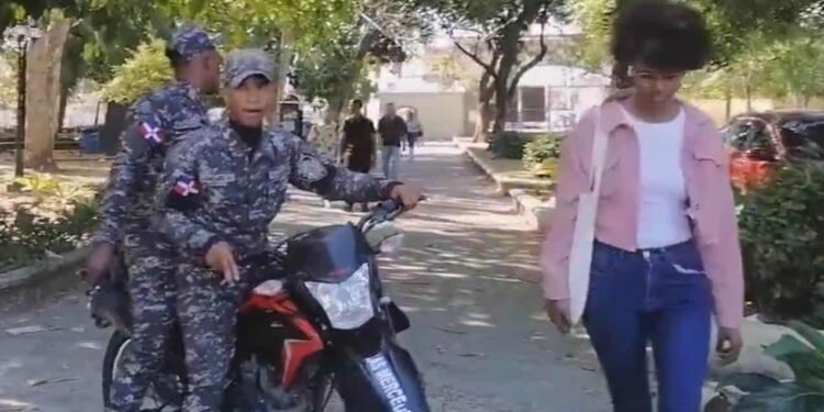 Dos miembros de la Policía penetran a la UASD y violan el fuero universitario