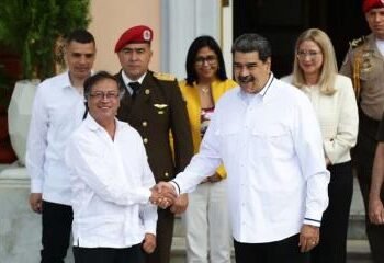 El presidente Nicolás Maduro recibirá a Gustavo Petro este martes en Caracas