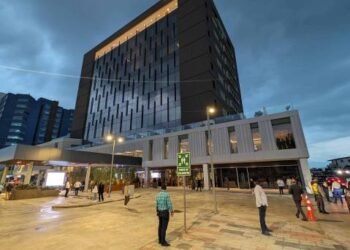 Inauguran edificio HOMS Health and Wellness Center en Santiago