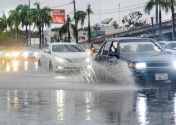 Meteorología pronostica aguaceros a partir del lunes por el acercamiento de una vaguada
