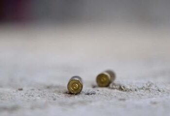 Niña resulta herida de bala en un centro comercial de Baltimore