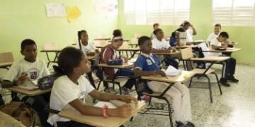 Tímida asistencia a clases tras finalizar el asueto por Semana Santa
