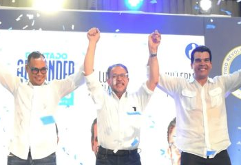 Wellington Arnaud realiza acto de apoyo a Guillermo Moreno