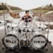 El baterista ecuatoriano Billy Cueva lanza su primer video solista “OK”