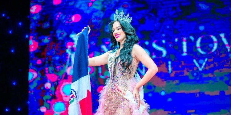 Modelo dominicana Yadira Muñoz es la nueva Miss Towering Universe