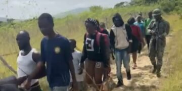 Apresan a 15 haitianos indocumentados en Dajabón