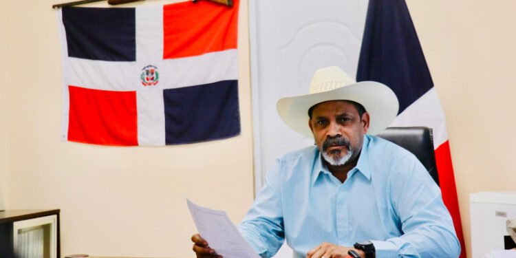 Alcalde de Dajabón respalda notificación a dueños de viviendas alquiladas a haitianos indocumentados