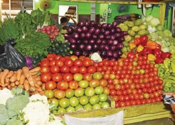 Aumentan precios del bacalao, habichuelas y detergentes: otro duro golpe al bolsillo del pueblo