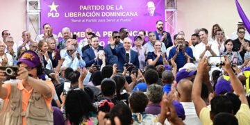 Danilo Medina en Puerto Plata: “Si ellos saben hacer oposición, que se quiten y nos dejen gobernar”