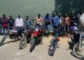 Ejército detiene 12 haitianos indocumentados en cinco motocicletas durante operativos en Montecristi