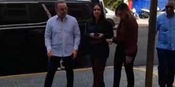Faride Raful acude a audiencia contra Ingrid Jorge por difamación y amenazas en redes sociales