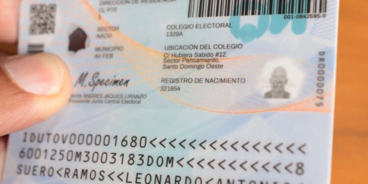 JCE abrirá el 7 de agosto sobre económico para licitación de nueva cédula