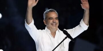 Lluvia de felicitaciones a Luis Abinader en el día de su cumpleaños