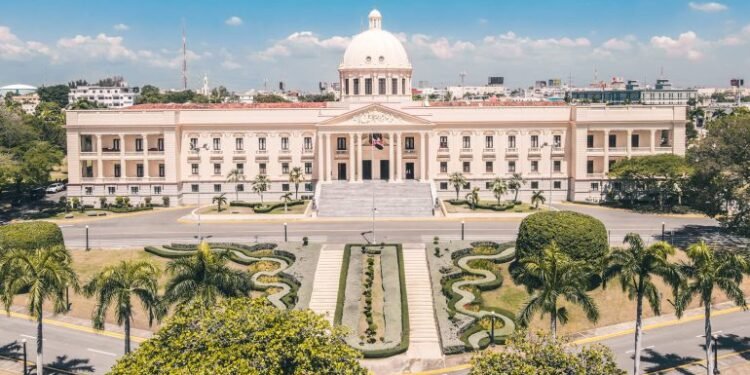Organizaciones convocan concentración ciudadana frente al Palacio Nacional para exigir un mejor Código Penal