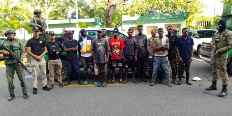 SENPA ejecuta Operativos Conjuntos junto a la Fuerza Aérea y La Dirección General de Migración en el Parque Nacional Los Haitises