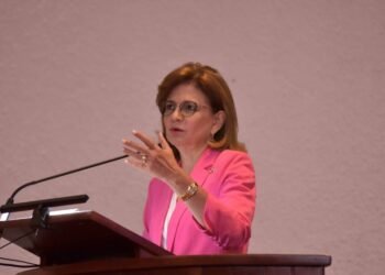 Raquel Peña niega crisis financiera en SeNaSa: «Hay que inyectarle más dinero»
