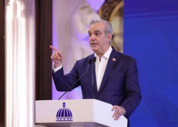 Abinader destaca cifras clave del nuevo año escolar 2025-2026