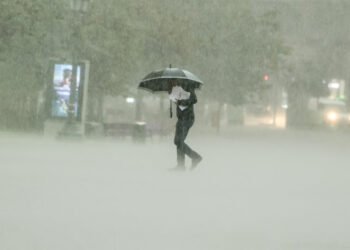 ¡Alerta! Posible huracán, onda tropical y dos disturbios amenazan a RD
