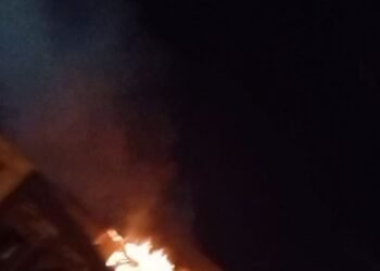 Bomberos controlan incendio en apartamento del sector Mukai, Dajabón
