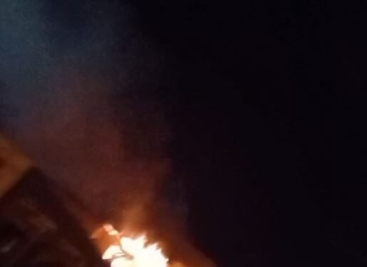Bomberos controlan incendio en apartamento del sector Mukai, Dajabón
