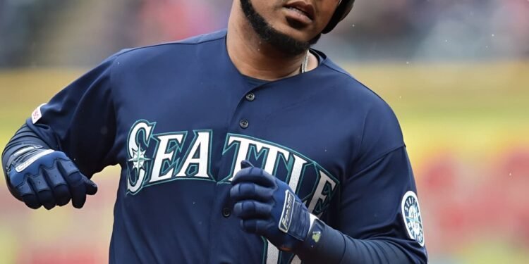 Edwin Encarnación electo al Pabellón de la Fama del Deporte
