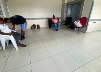 En el Hospital Jaime Mota, el descuido y falta de higiene marcan la atención médica