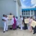 Enfermeras realizan paro laboral en demanda de mejores condiciones