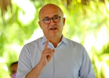 Francisco Domínguez Brito: “Aprovechemos el nuevo Código Penal y lancemos la segunda gran ola de reforma judicial”