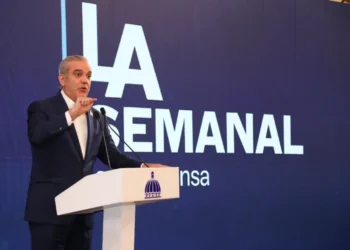 Genao alerta sobre “perredeización” del PRM y pide a Abinader relanzar el Gobierno