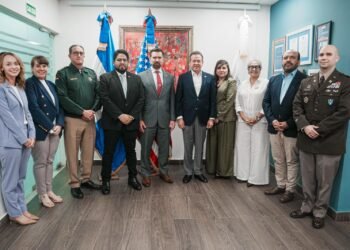 Ministro Ito Bisonó recibe delegación de Defensa de EE. UU. para intercambiar perspectivas en materia de comercio