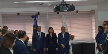 Raquel Peña juramenta a Leonardo Aguilera como presidente ejecutivo de Banreservas