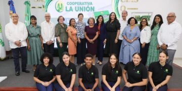 Raquel Peña resalta aportes de la mujer dominicana en lanzamiento de libro de la Cooperativa La Unión